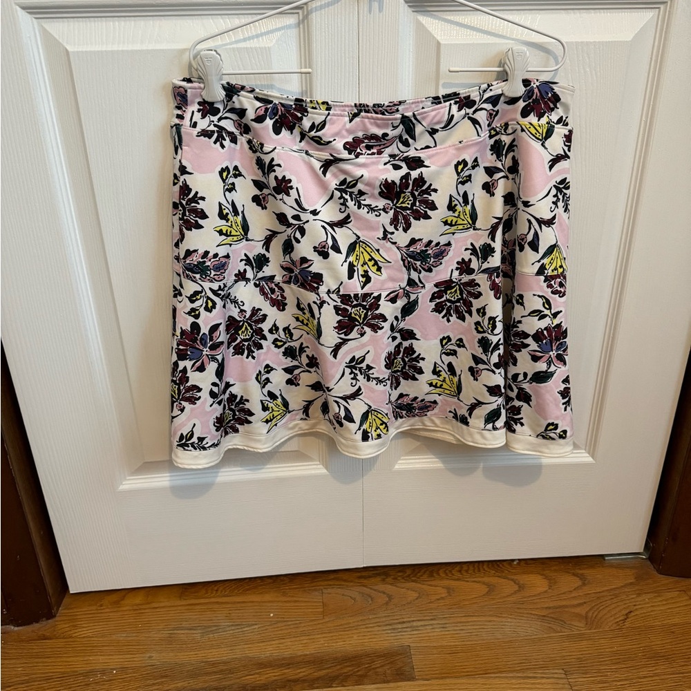 Lady Hagen Skort